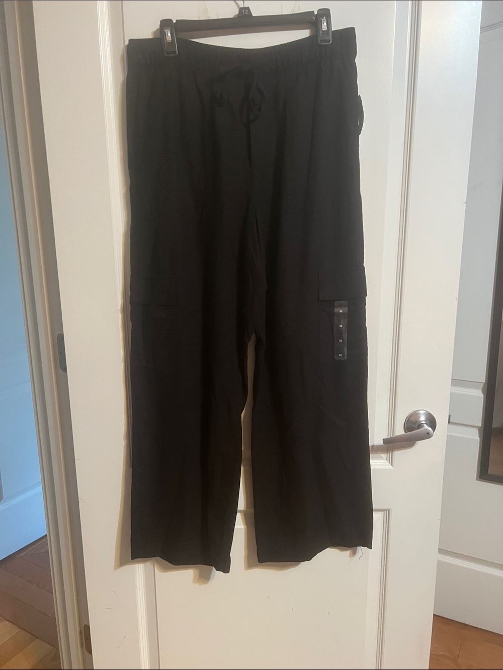 GAP Black Wide Leg Cargo Pants